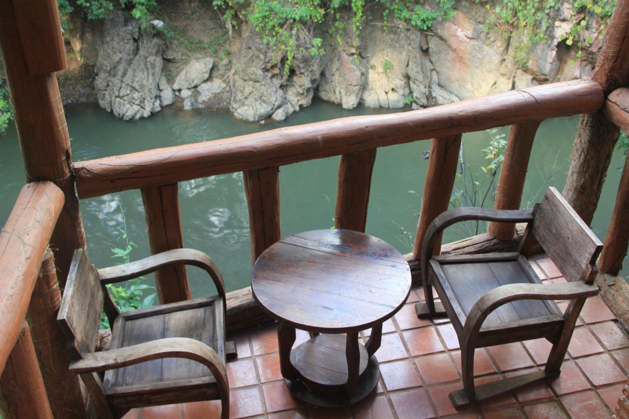 Aerie Lodge Pang Mapha Exterior foto
